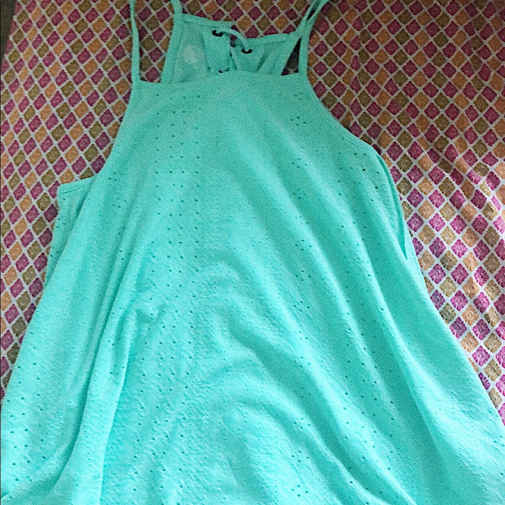 breathe able cute top